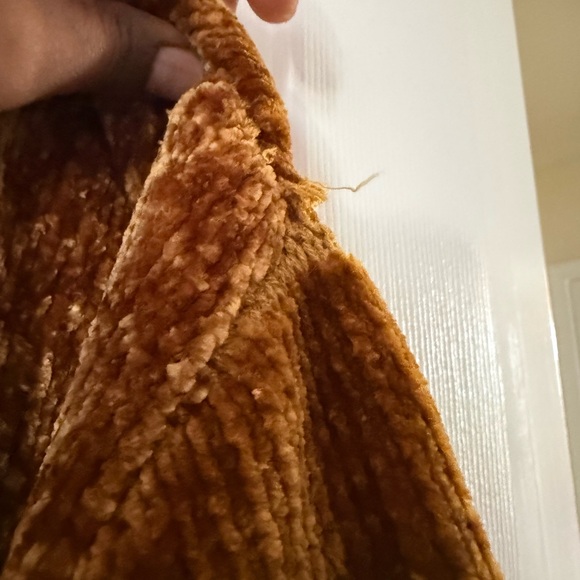 Cozy Chenille Sweater in Rich Brown - Picture 3 of 9